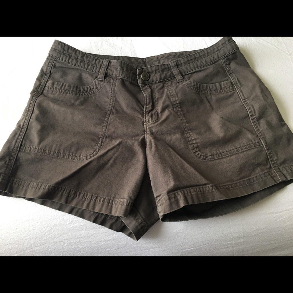 Women’s The North Face Boulder Stretch shorts